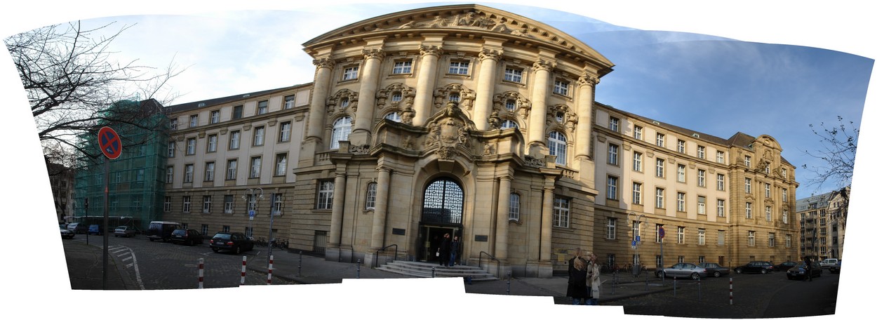 Gerichtsgebäude Reichenspergerplatz