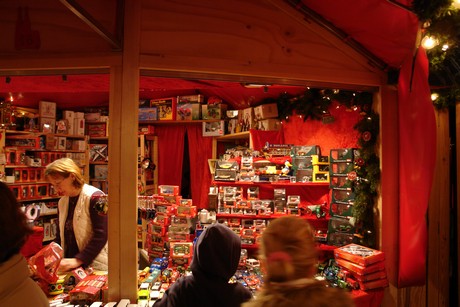 weihnachtsmarkt-dom