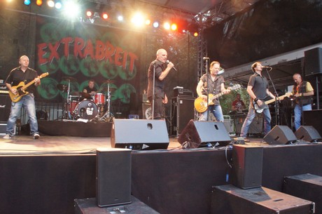 extrabreit