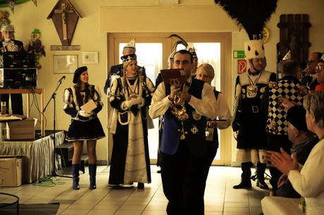 musik-und-showband-weiss-blau-am-stern-bruehl