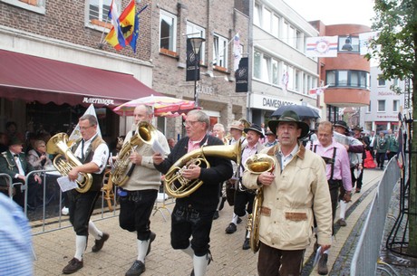 altboehmische-sjtroasemoesikante