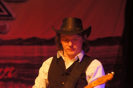 def-americans-johnny-cash-tribute