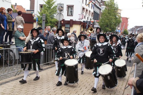 fanfarencorps-gruen-weiss-spay