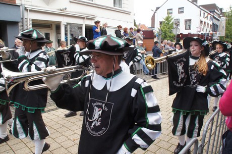 fanfarencorps-gruen-weiss-spay