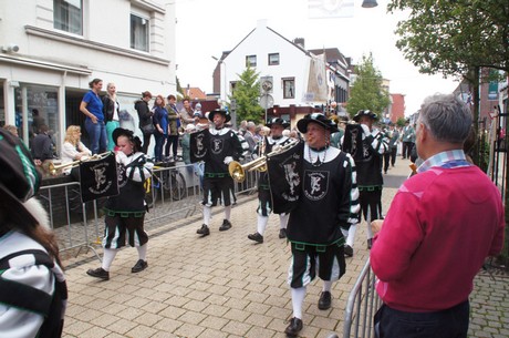 fanfarencorps-gruen-weiss-spay