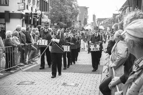 fluit-en-tamboerkorps-wilhelmina-holz