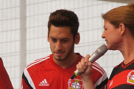 hakan-calhanoglu