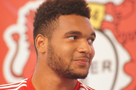 jonathan-tah