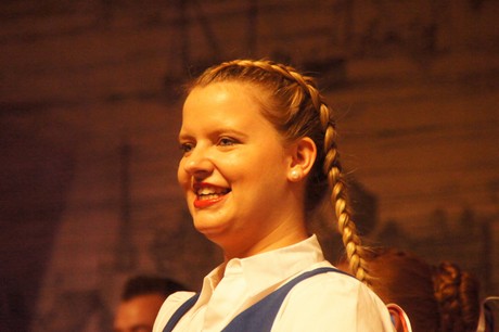 tanzcorps-KG-original-koelsche-domputzer