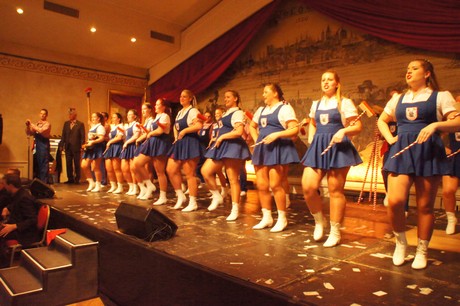 tanzcorps-KG-original-koelsche-domputzer