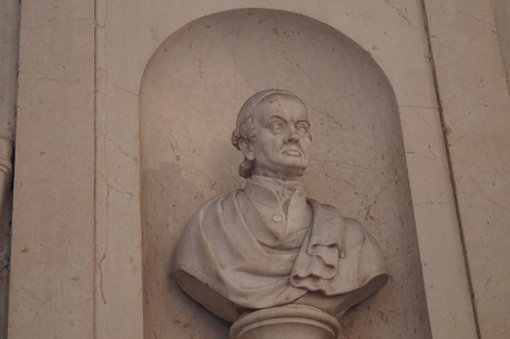 promi