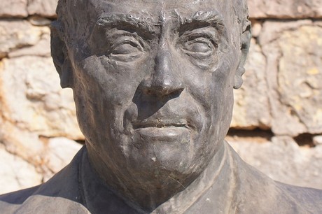 promi
