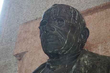 promi