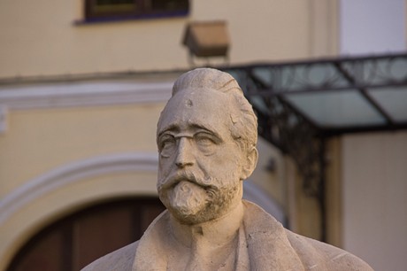 promi