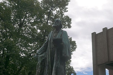 promi