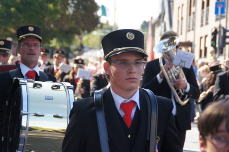 Fluit-en-Tamboerkorps-St-Hubertus-Haanrade