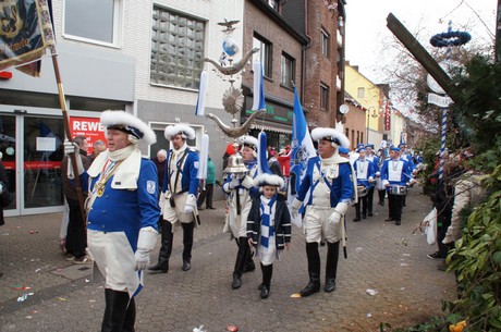 Karnevalsgesellschaft-Huerther-Funken-Blau-Weiss-von-1938