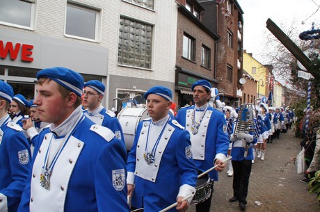 Karnevalsgesellschaft-Huerther-Funken-Blau-Weiss-von-1938