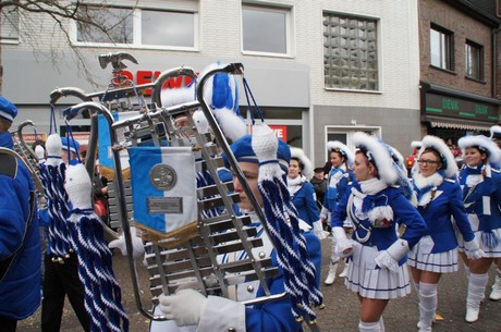 Karnevalsgesellschaft-Huerther-Funken-Blau-Weiss-von-1938