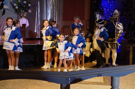 Kindertanzcorps-der-KG-Blau-Weiss