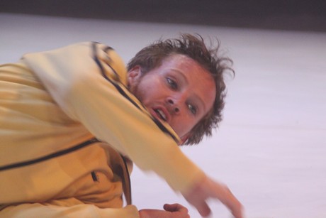 Neuer-Zirkus-Atemzug