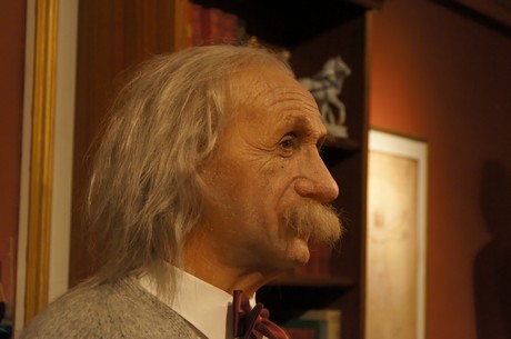 albert-einstein