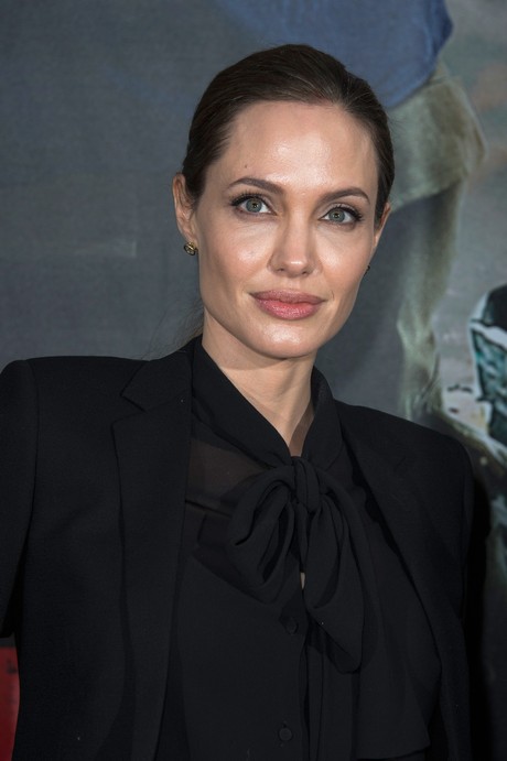 angelina-jolie