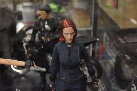 black-widow