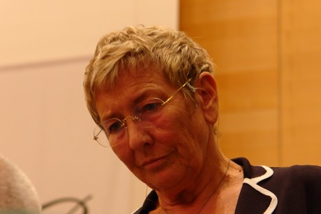 carmen-thomas