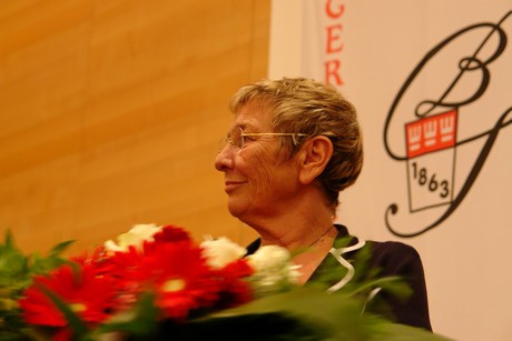carmen-thomas