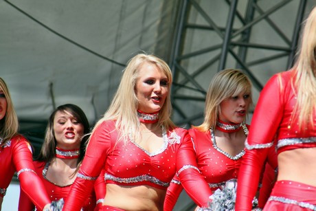 cheerleader