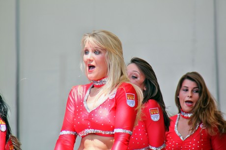 cheerleader