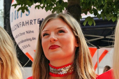 cheerleader-des-1-fc-koeln