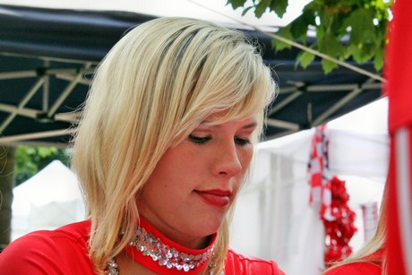 cheerleader-des-1-fc-koeln