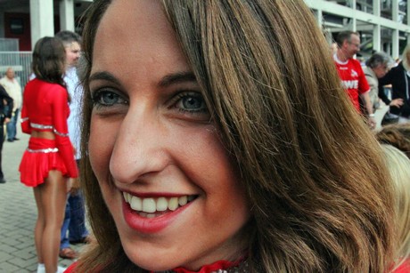 cheerleader-des-1-fc-koeln