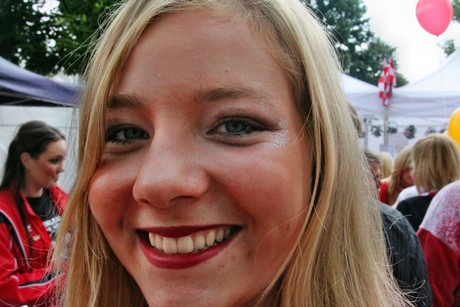 cheerleader-des-1-fc-koeln