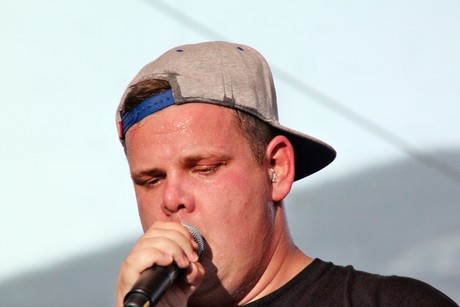 dickes-b