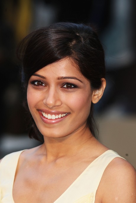 freida-pinto