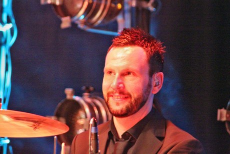 fresh-music-live