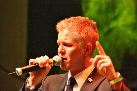 fresh-music-live