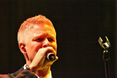 fresh-music-live