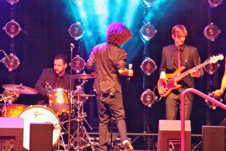 fresh-music-live