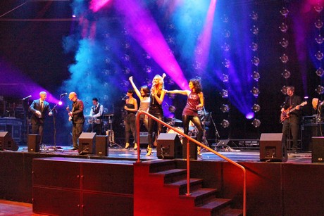fresh-music-live