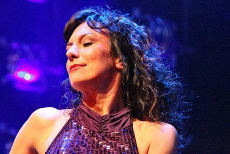 fresh-music-live
