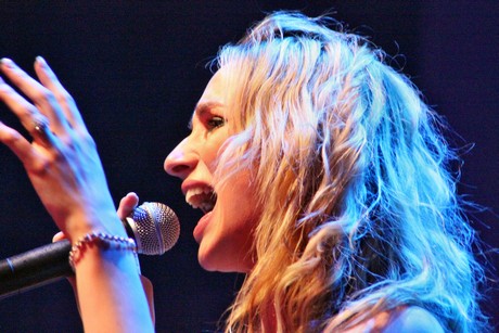 fresh-music-live