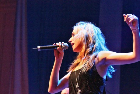fresh-music-live