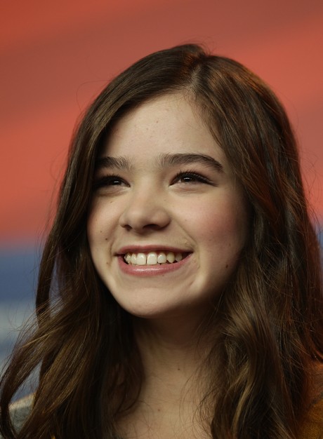 hailee-steinfeld