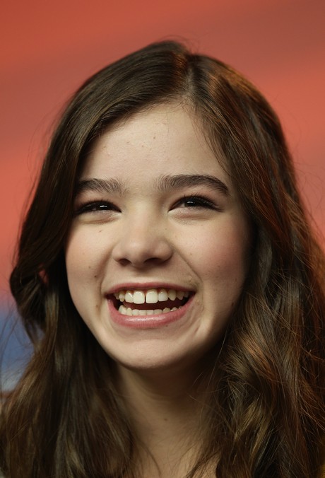 hailee-steinfeld