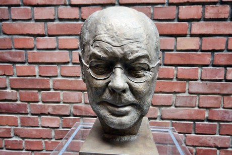 harry-blum