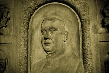 joseph-schueller